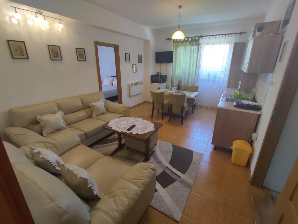 Апартаменти Apartman Hujic Біхач Екстер'єр фото